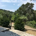 Vilă Mariza Corfu *