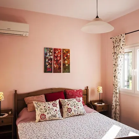 Mariza Corfu Kamara (Corfu)