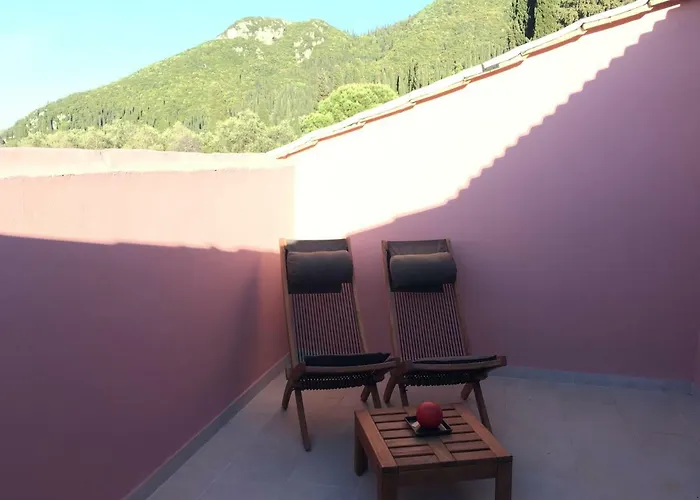 Mariza Corfu * Kamara (Corfu)